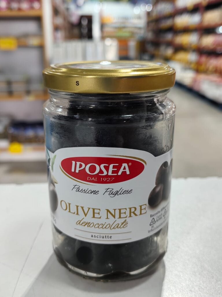 Olive Nere Denocciolate Asciutte 125gr Iposea